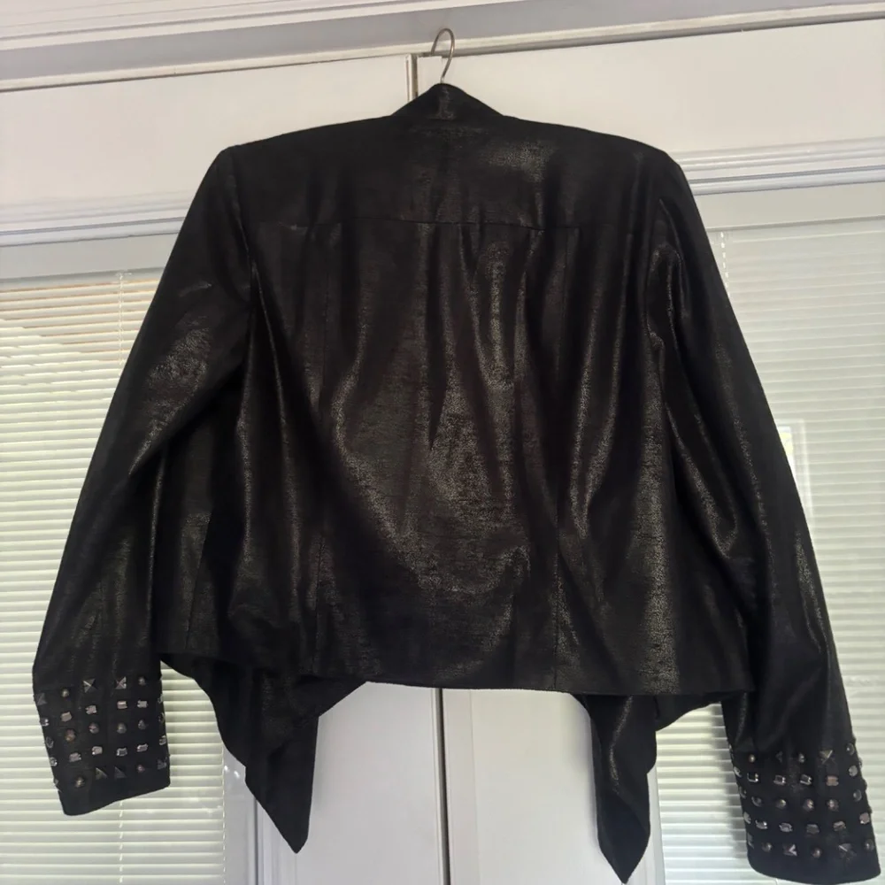 Jacket - Picture 3 of 3